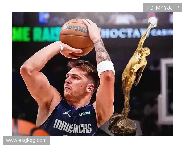 东契奇谈篮球与棋艺的相似之处：提前布局思考十步的重要性